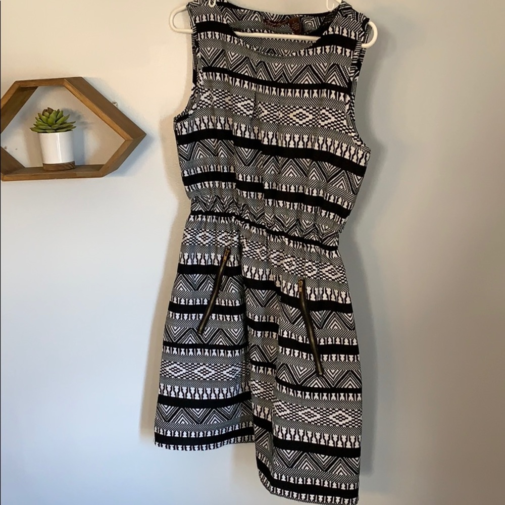 Black and white dress